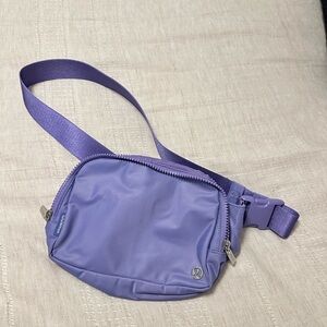 lululemon athletica Lavender Crossbody Bag 2 L